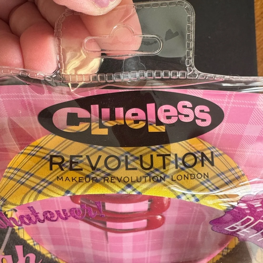 Clueless Revolution Red and Yellow Hair Accessory Set‎